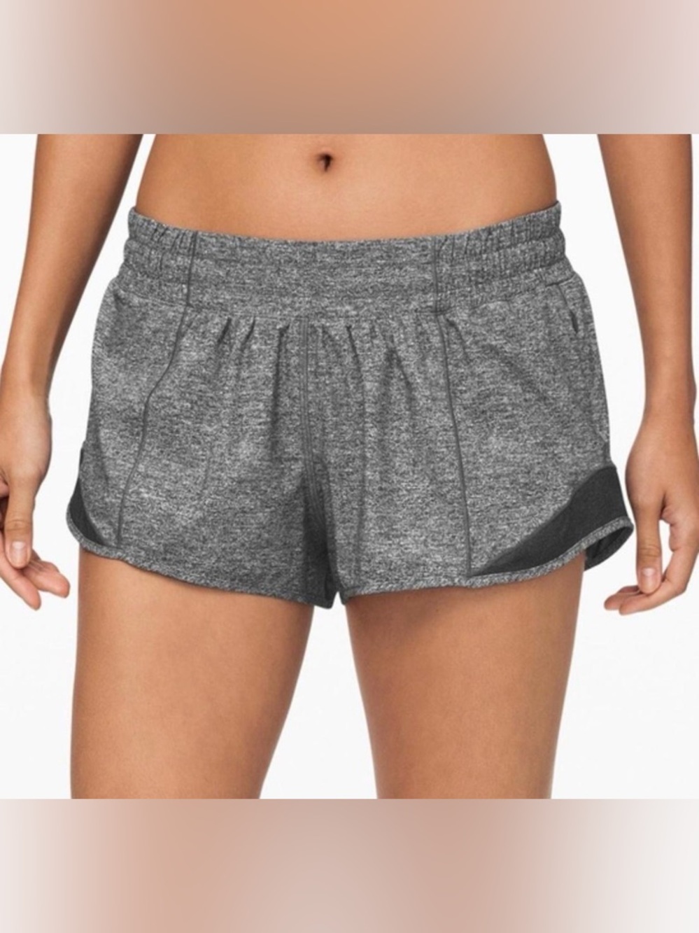 Lululemon Hotty Hot Shorts 2.5” Size 6 Gray – Like New Worn Once